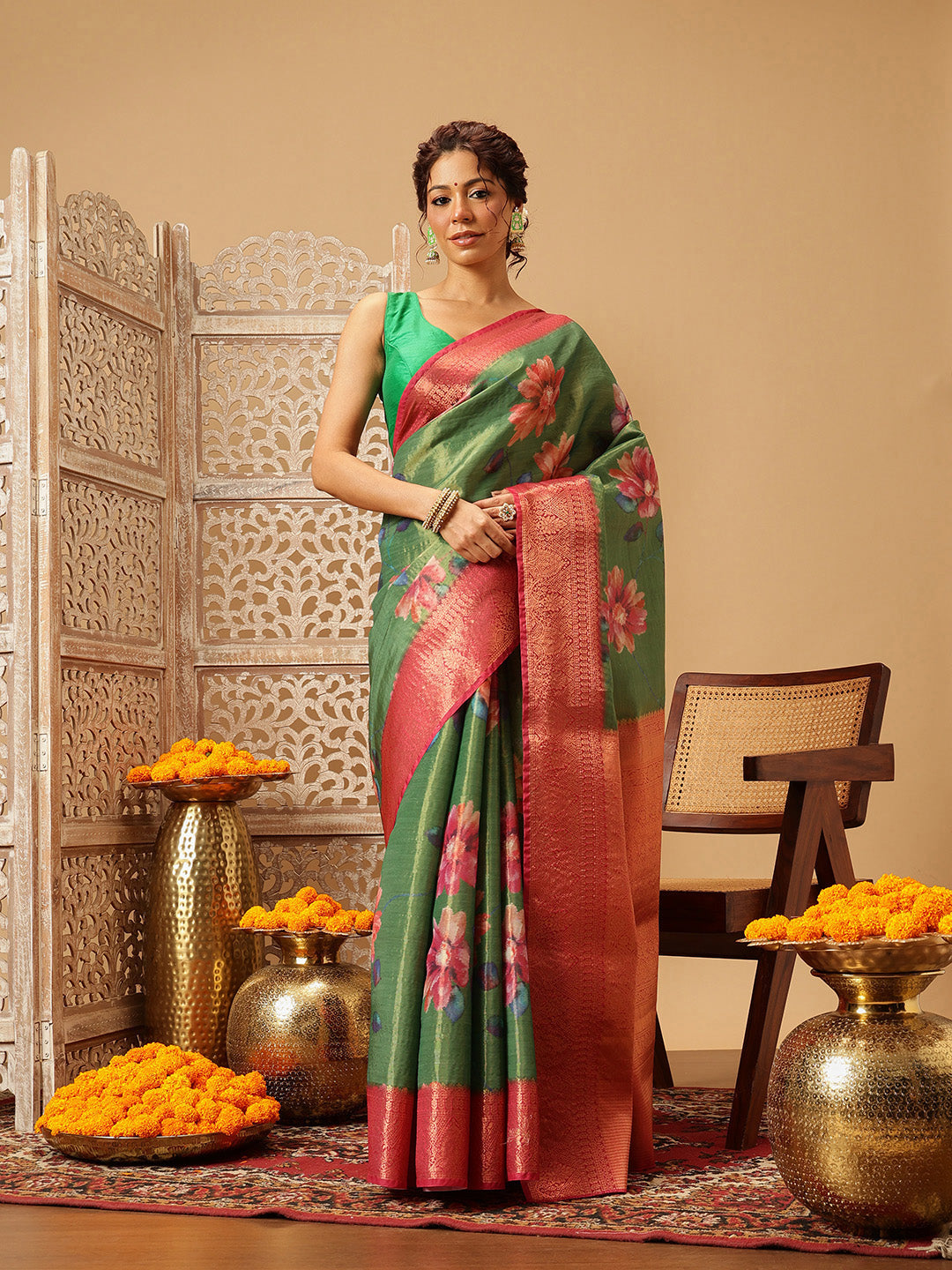 Hiral Fashion Green Banarasi Tissue Silk Floral Digital Printed Saree | Swadesiicart
