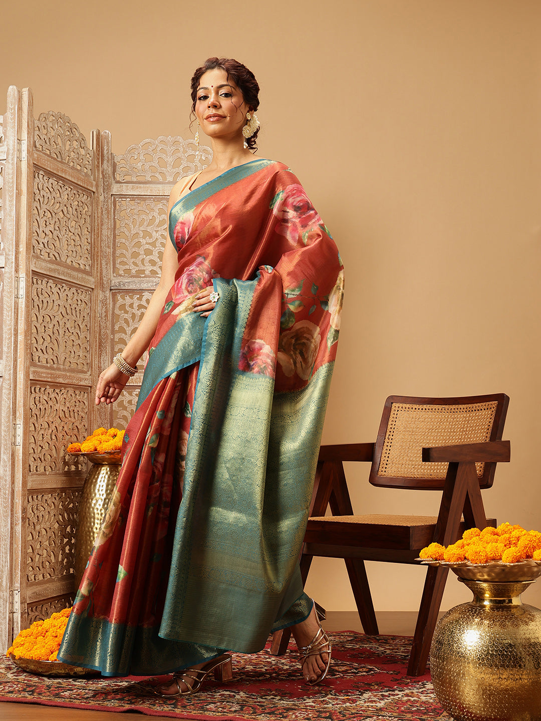 Hiral Fashion Peach Banarasi Tissue Silk Floral Digital Printed Saree | Swadesiicart