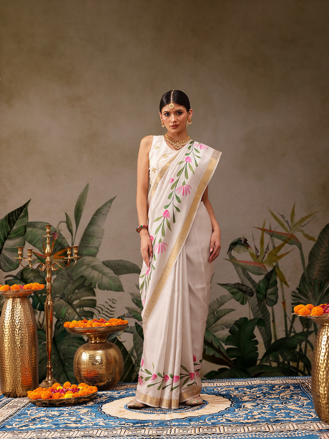 Hiral Fashion Off White Onam Art Silk Floral Digital Print Saree | Swadesiicart