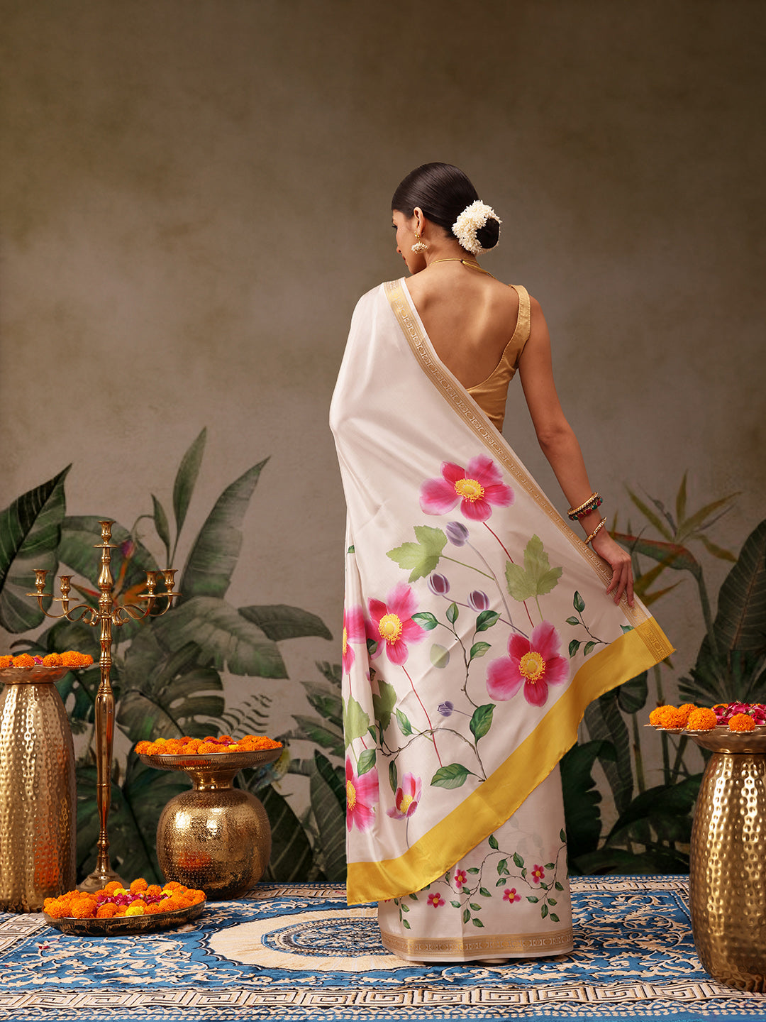 Hiral Fashion White Onam Art Silk Floral Digital Print Saree | Swadesiicart