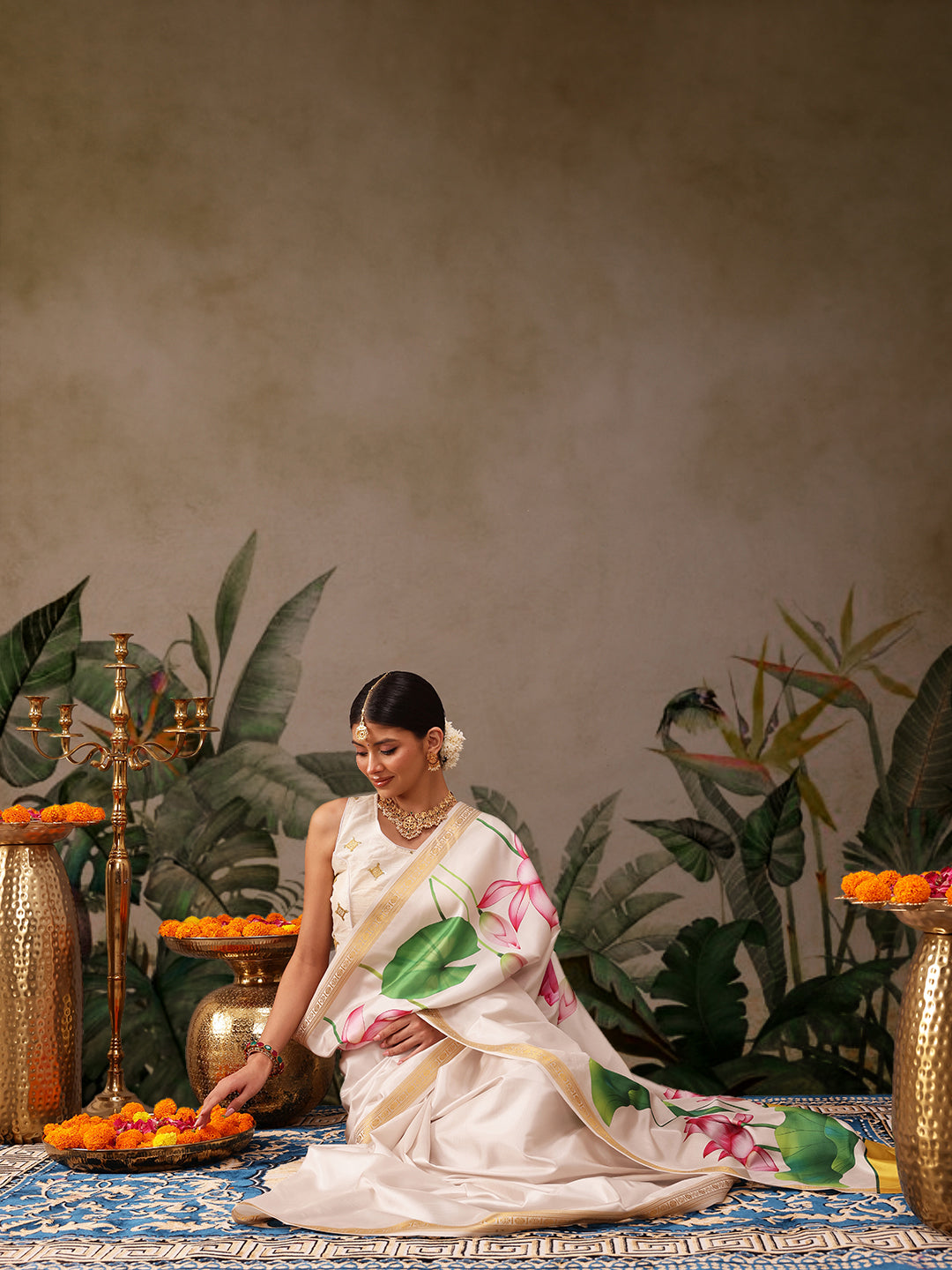 Hiral Fashion White Onam Art Silk Floral Digital Print Saree | Swadesiicart