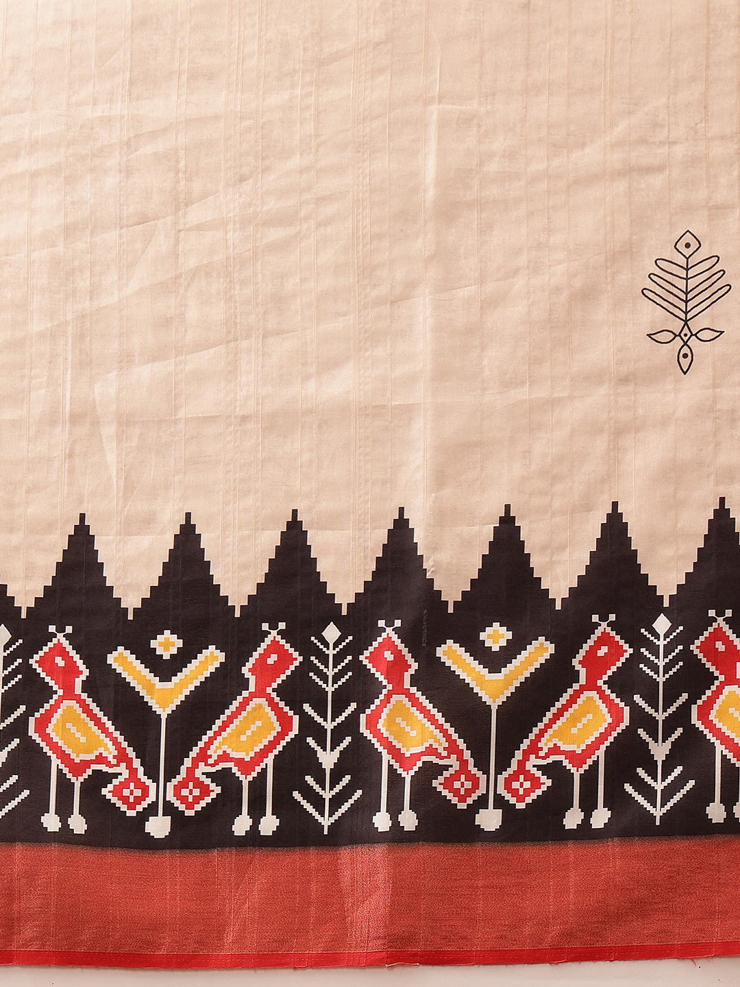 Hiral Fashion Beige Ikkat Kotha Silk Floral Digital Print Saree | Swadesiicart