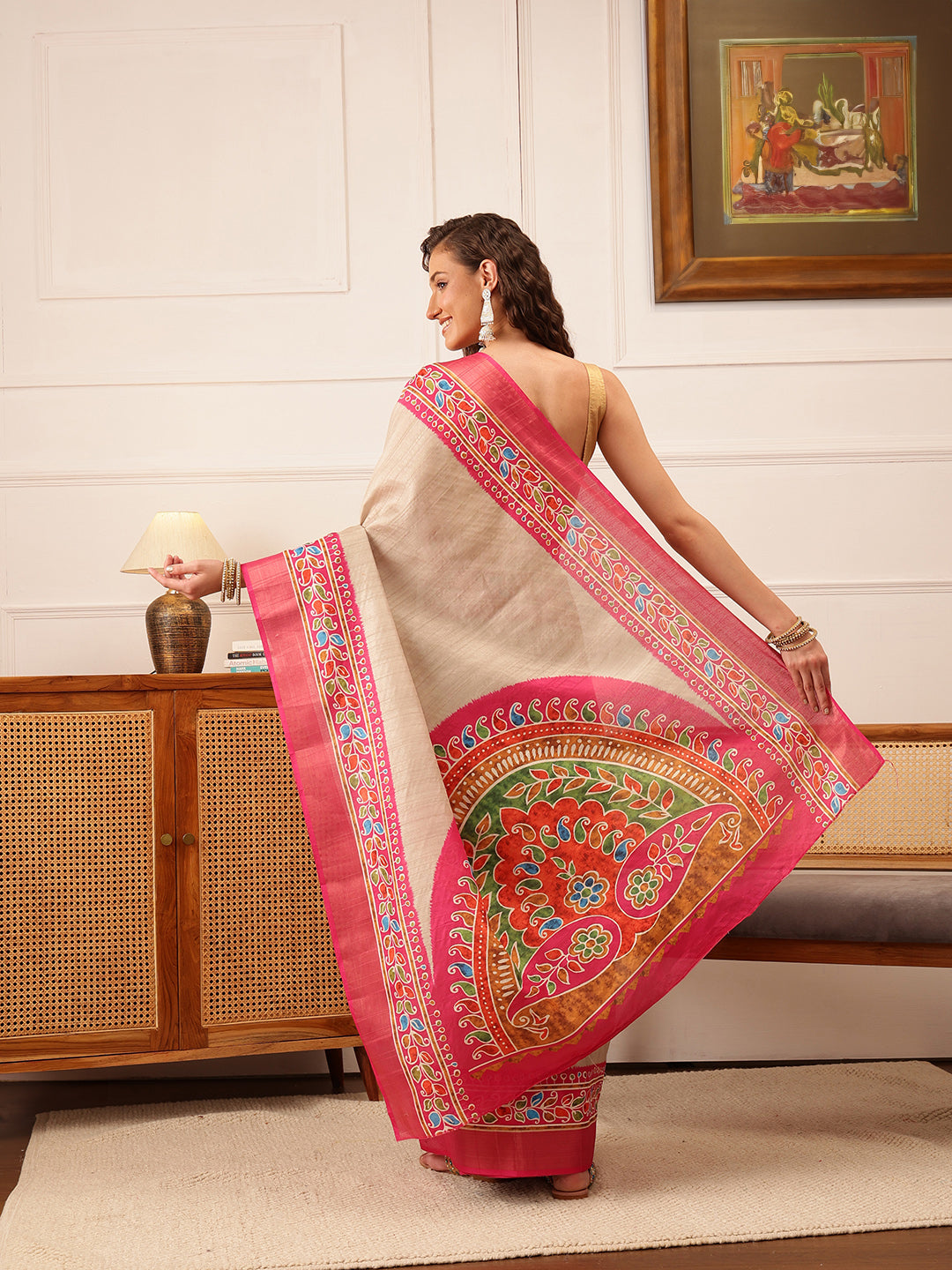 Hiral Fashion Beige Ikkat Kotha Silk Floral Digital Print Saree | Swadesiicart