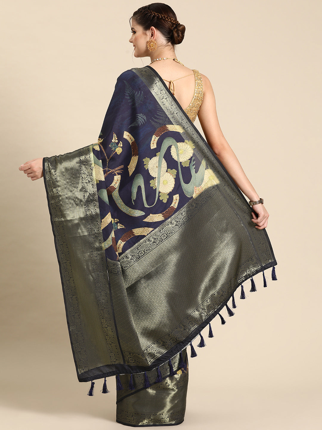 Navy Blue Kanchipuram Silk Digital Print Floral Saree with Unstitched Blouse - Hiral Fashion | Swadesiicart