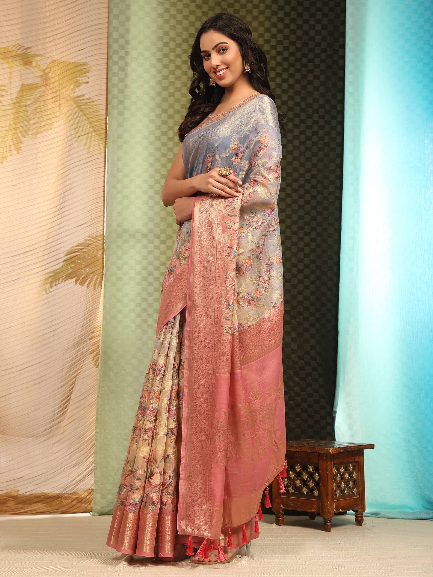 Multicolor Cotton Blend Digital Print Floral Saree with Unstitched Blouse - Hiral Fashion | Swadesiicart