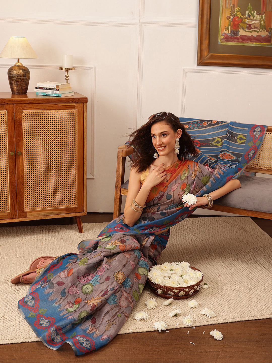 Hiral Fashion Grey Banarasi Silk Cotton Floral Digital Print Saree | Swadesiicart