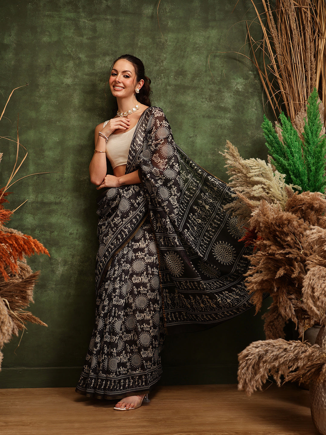 Hiral Fashion Black Chanderi Cotton Blend Abstract Digital Printed Saree | Swadesiicart