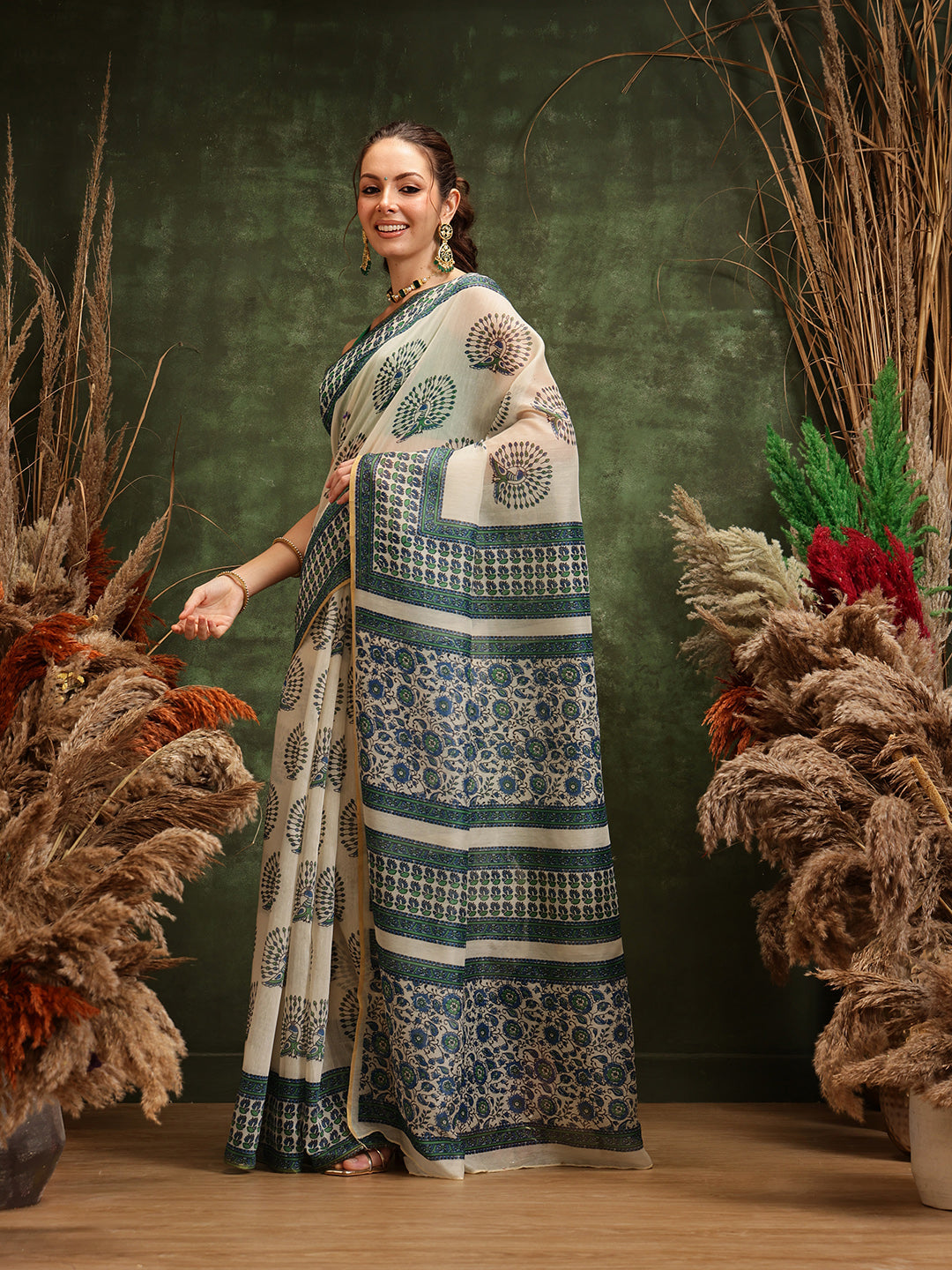 Hiral Fashion Off White Chanderi Cotton Blend Abstract Digital Printed Saree | Swadesiicart