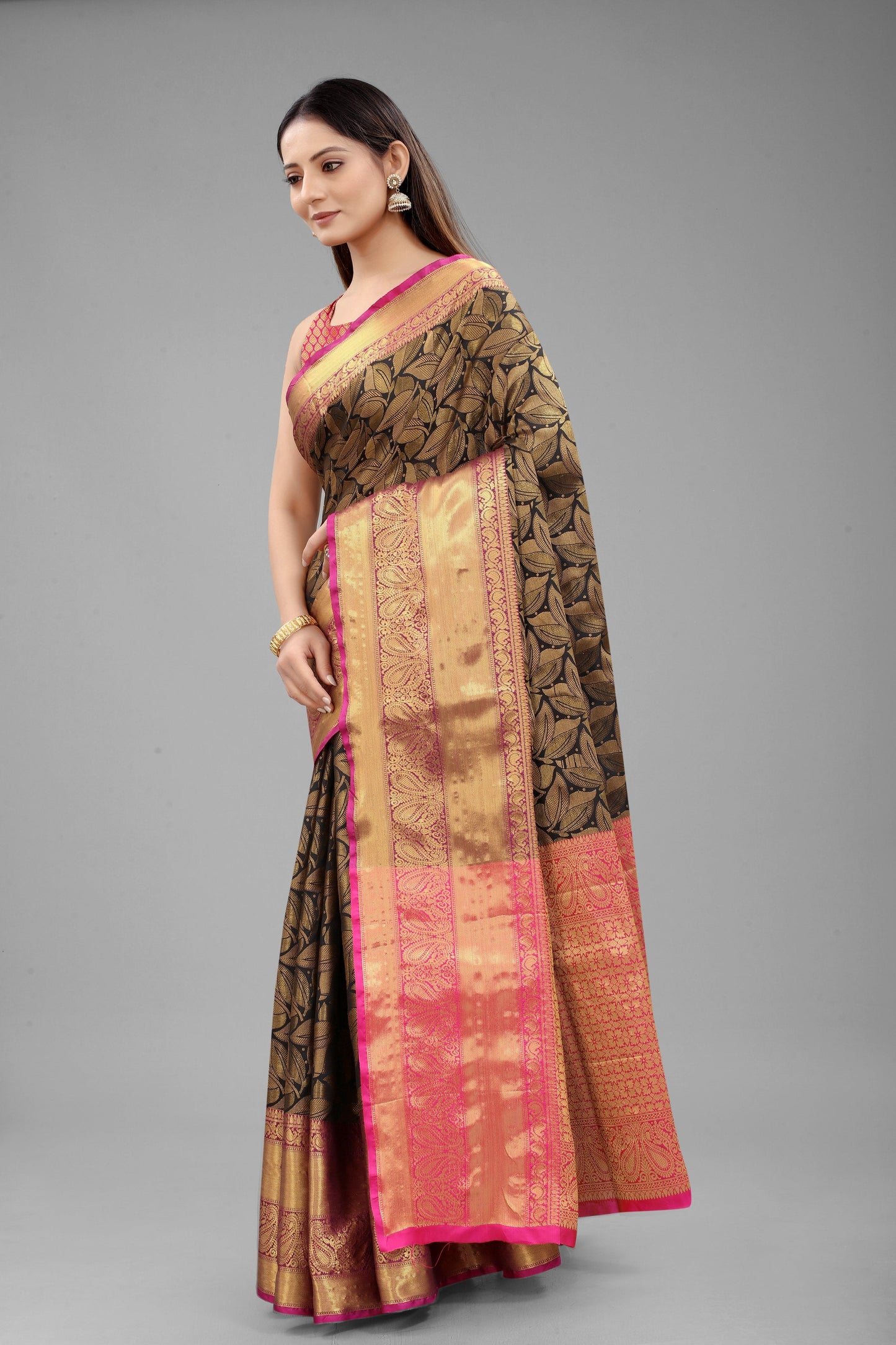 Hiral Fashion Black Banarasi Art Silk Floral Woven Design Saree | Swadesiicart