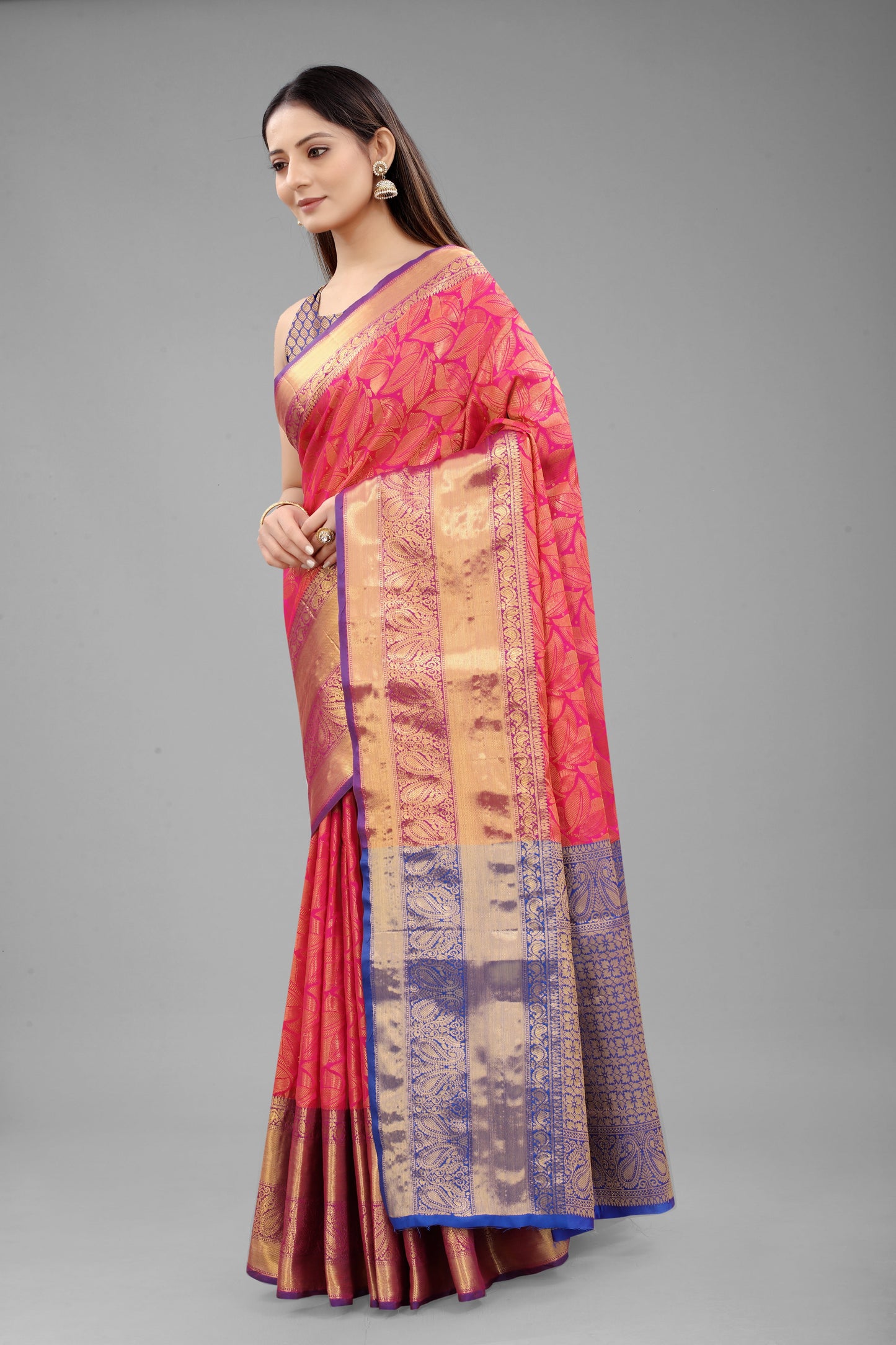 Hiral Fashion Pink Banarasi Art Silk Floral Woven Design Saree | Swadesiicart