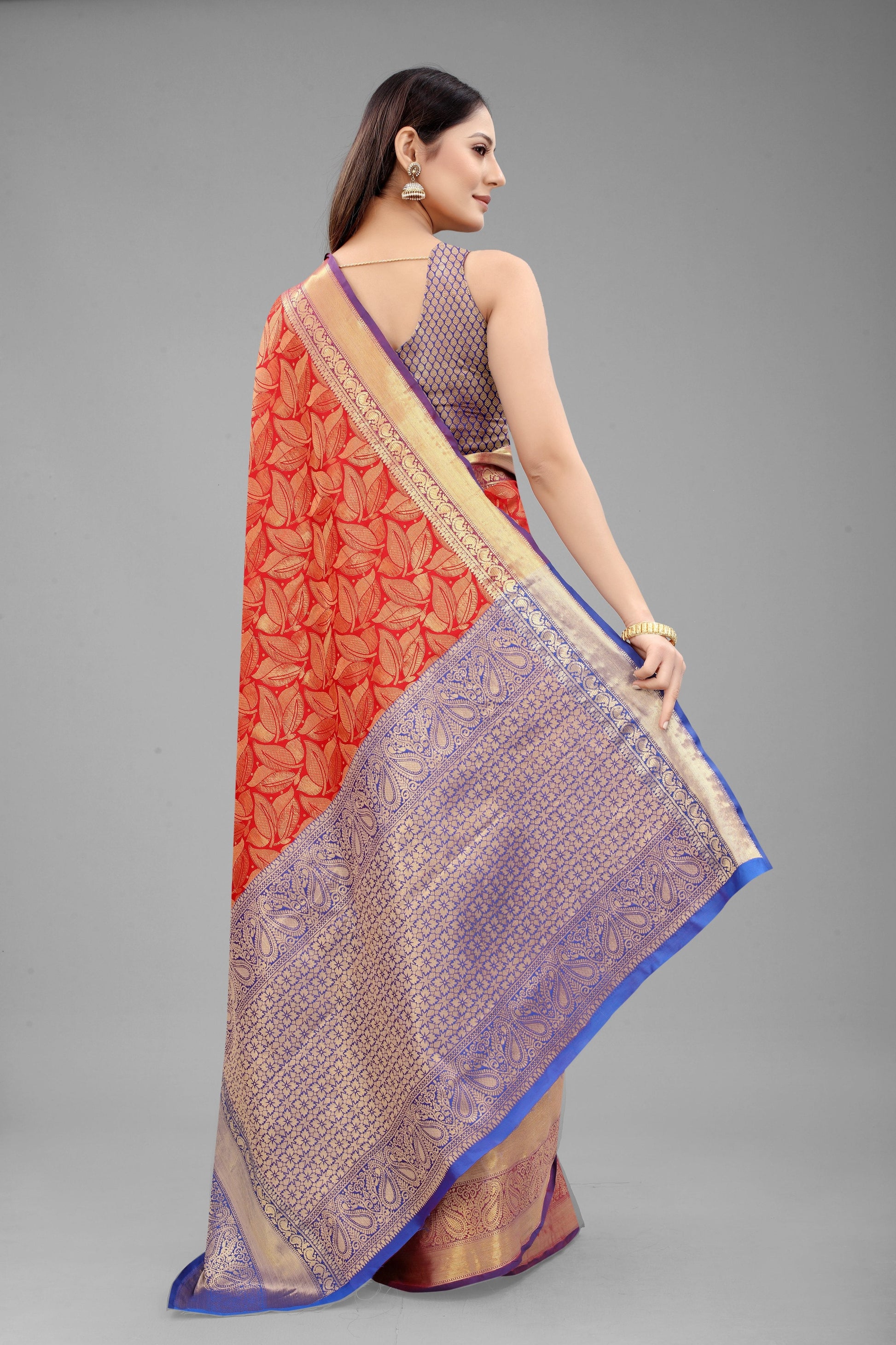 Hiral Fashion Red Banarasi Art Silk Floral Woven Design Saree | Swadesiicart