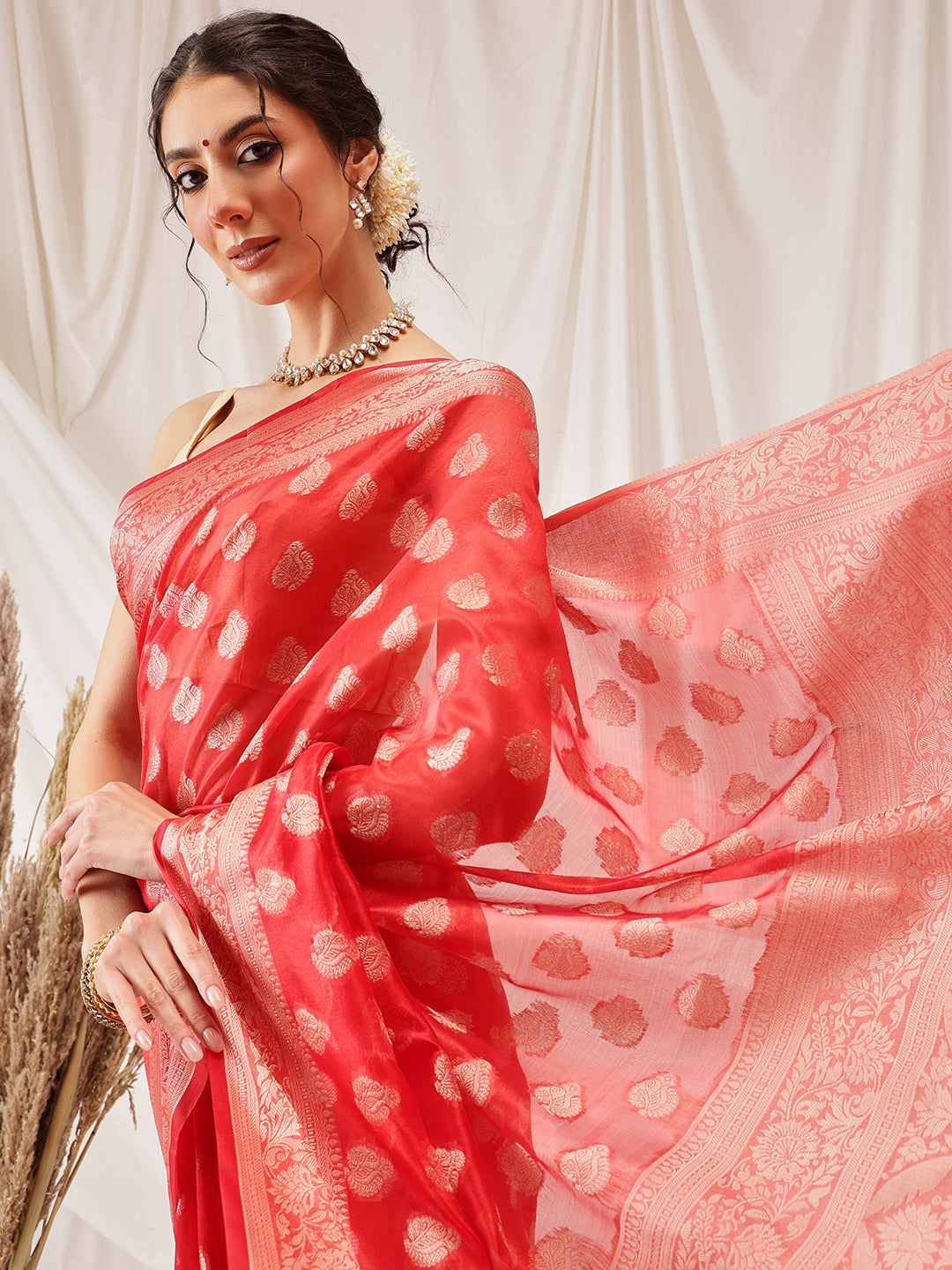 Hiral Fashion Red Banarasi Organza Silk Floral Woven Design Saree | Swadesiicart