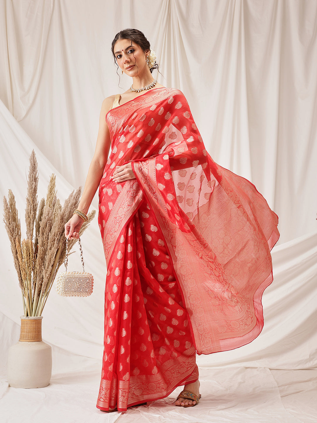 Hiral Fashion Red Banarasi Organza Silk Floral Woven Design Saree | Swadesiicart