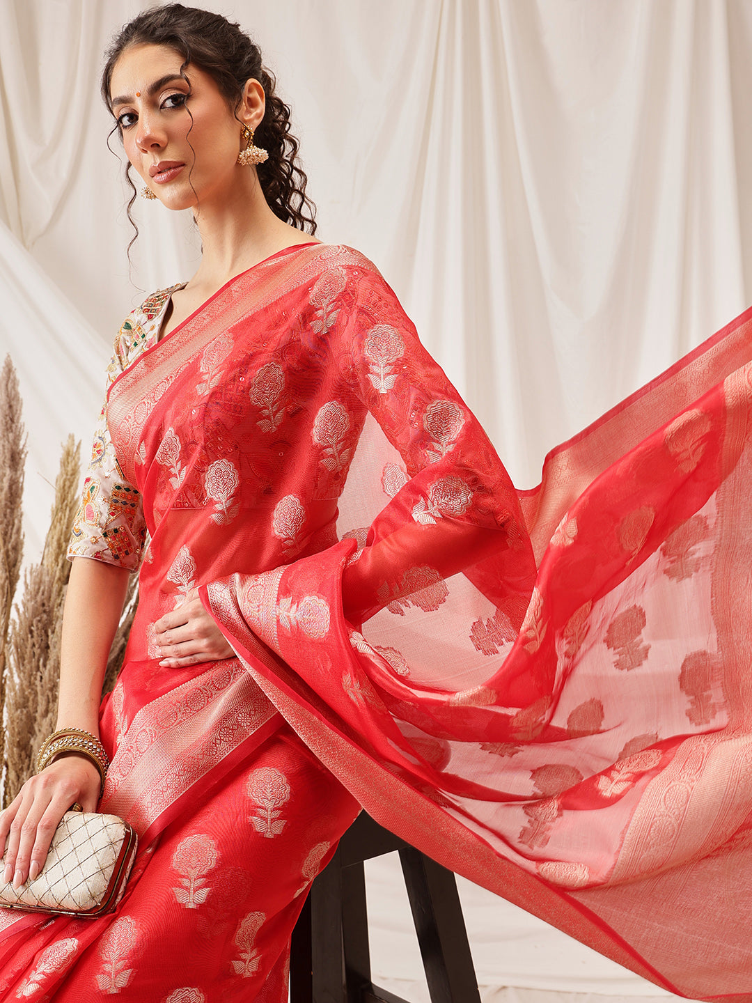 Hiral Fashion Red Banarasi Organza Silk Floral Woven Design Saree | Swadesiicart