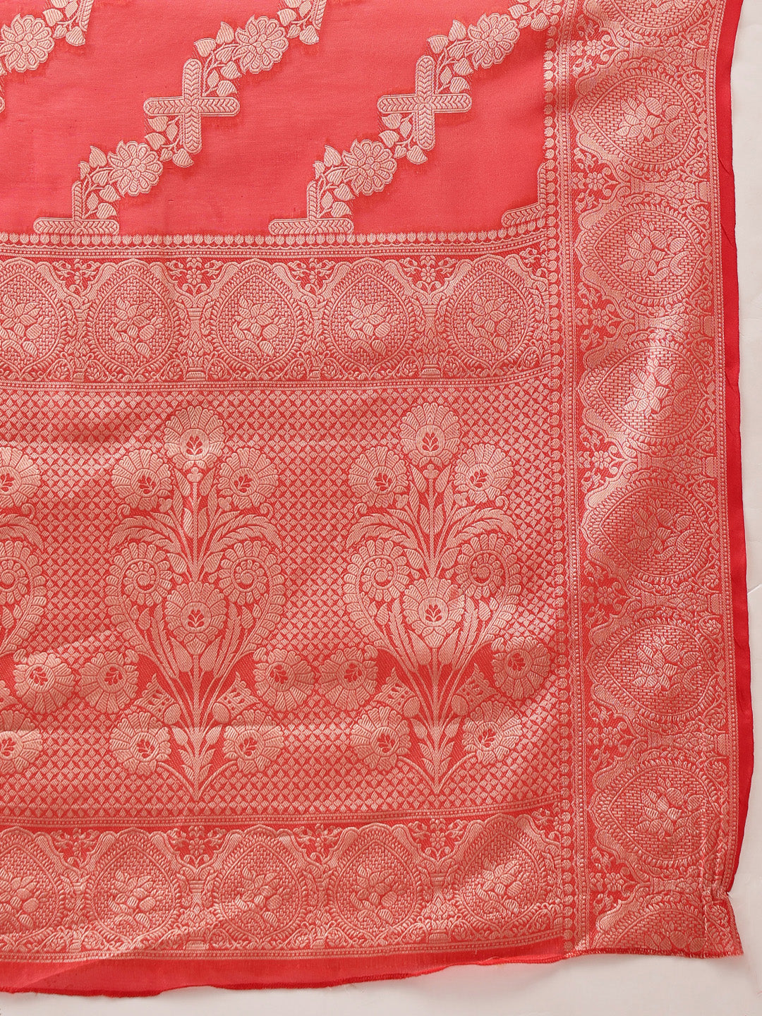 Hiral Fashion Red Banarasi Organza Silk Lahariya Woven Design Saree | Swadesiicart