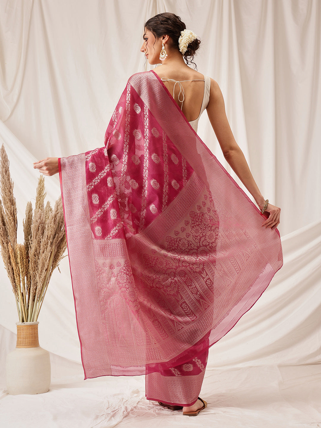 Hiral Fashion Pink Banarasi Organza Silk Lahariya Woven Design Saree | Swadesiicart