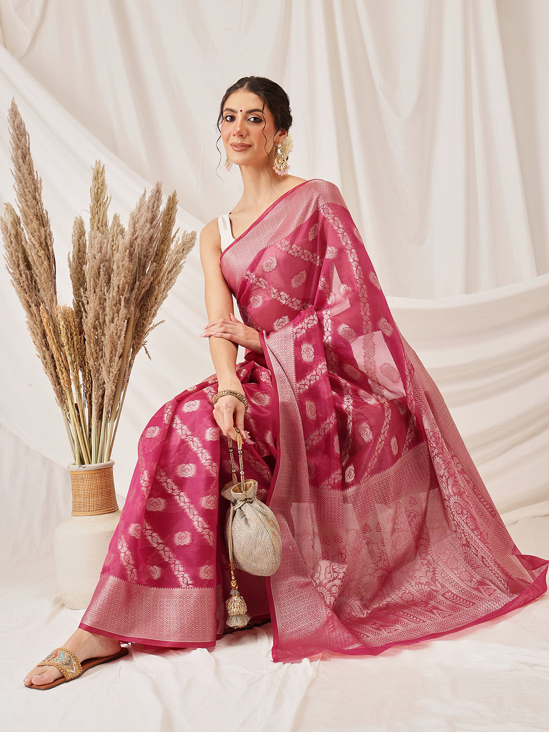 Hiral Fashion Pink Banarasi Organza Silk Lahariya Woven Design Saree | Swadesiicart