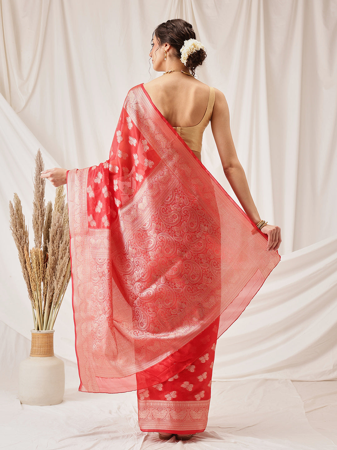 Hiral Fashion Red Banarasi Organza Silk Abstract Woven Design Saree | Swadesiicart