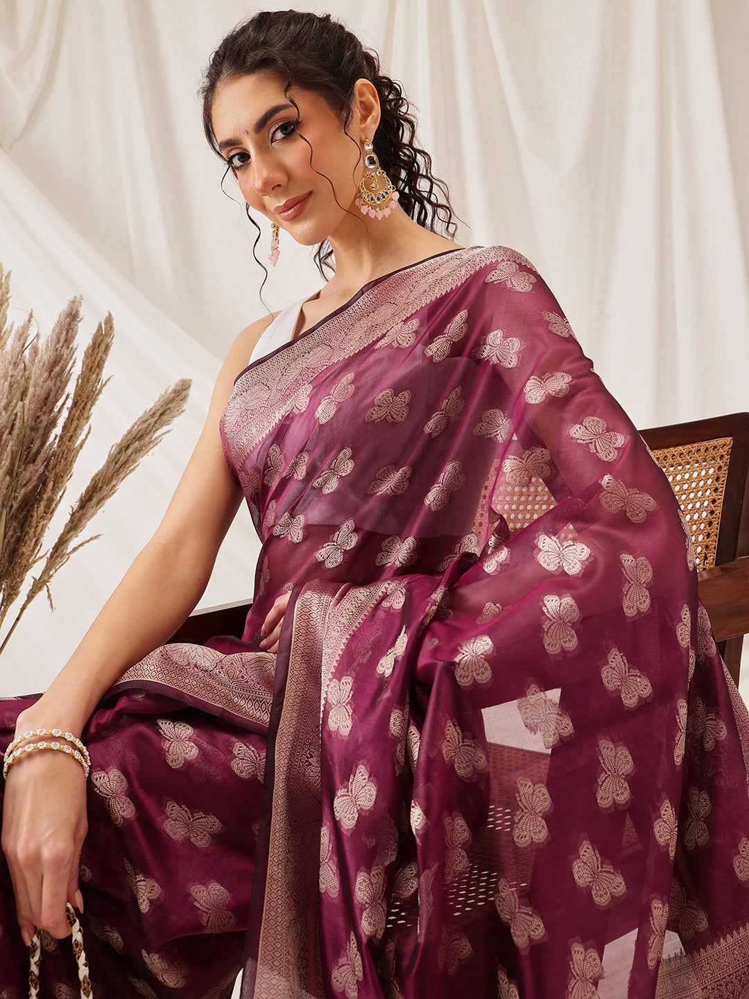 Hiral Fashion Purple Banarasi Organza Silk Abstract Woven Design Saree | Swadesiicart