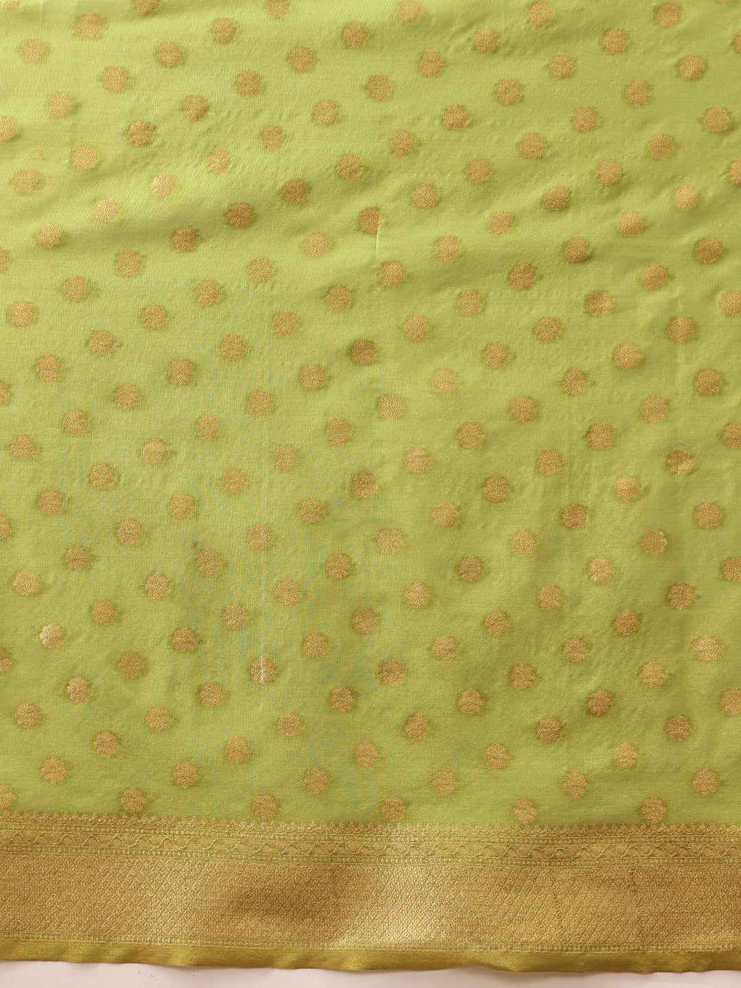 Hiral Fashion Green Kanjivaram Tissue Silk Floral Zari Woven Saree | Swadesiicart