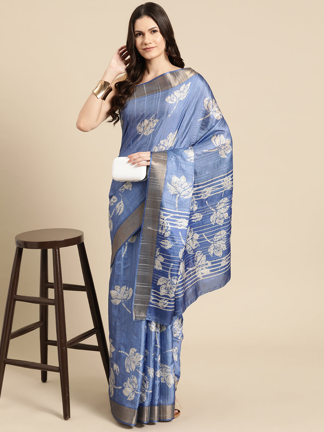 Blue Silk Blend Digital Print Floral Saree with Unstitched Blouse - Hiral Fashion | Swadesiicart