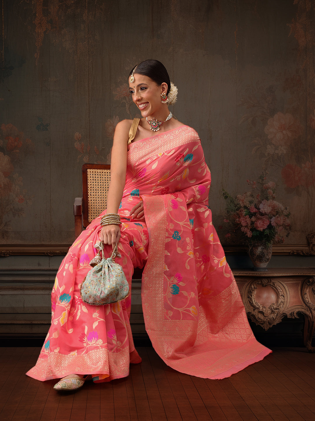 Hiral Fashion Pink Jamdani Cotton Floral Woven Thread Saree | Swadesiicart