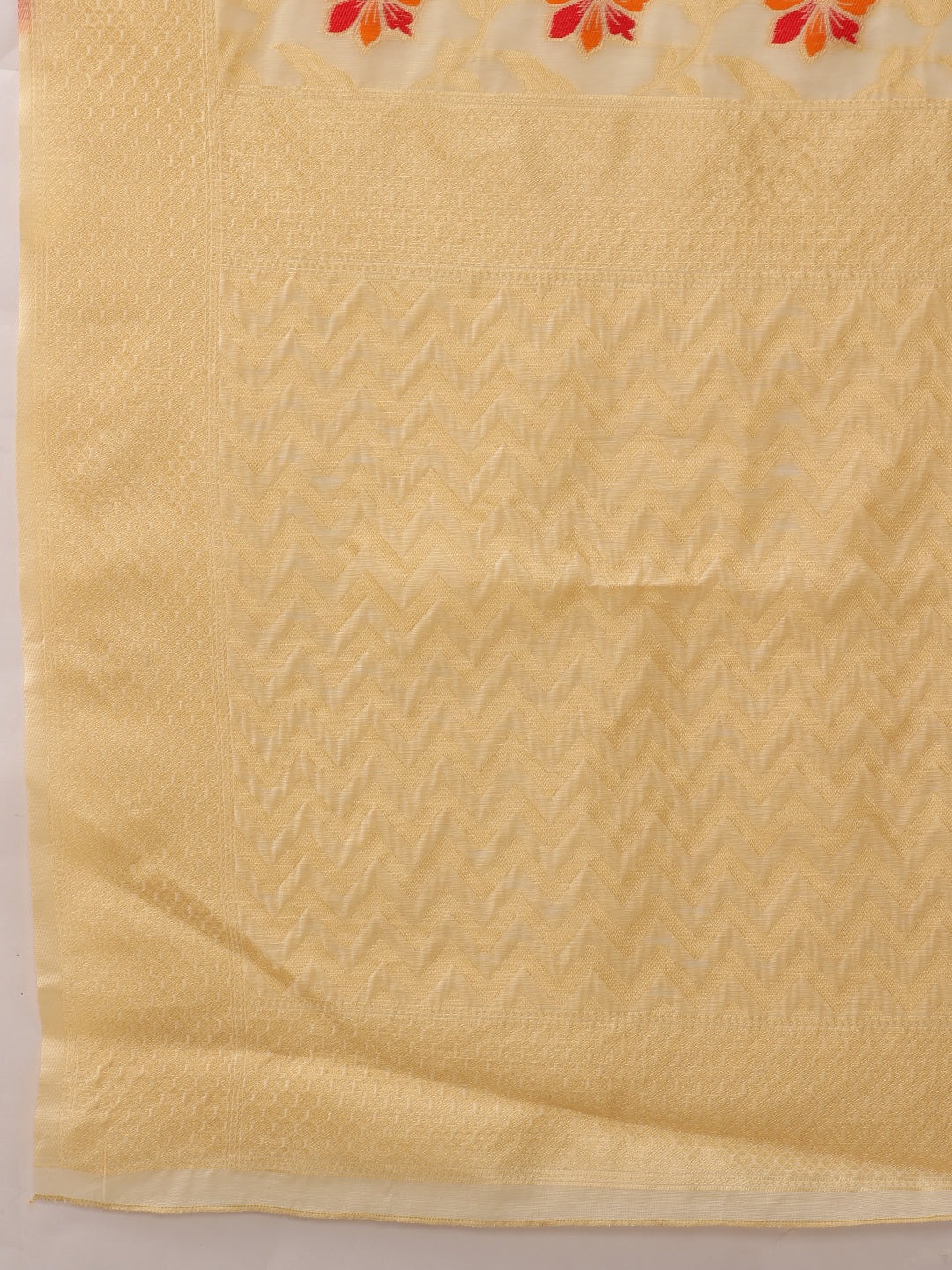 Hiral Fashion Beige Jamdani Cotton Floral Woven Thread Saree | Swadesiicart