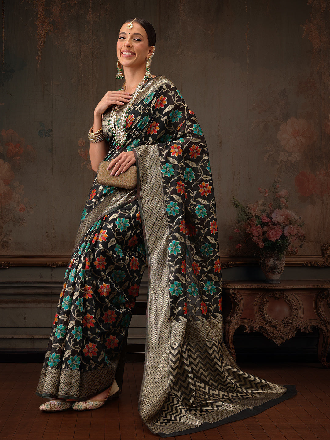 Hiral Fashion Black Jamdani Cotton Floral Woven Thread Saree | Swadesiicart