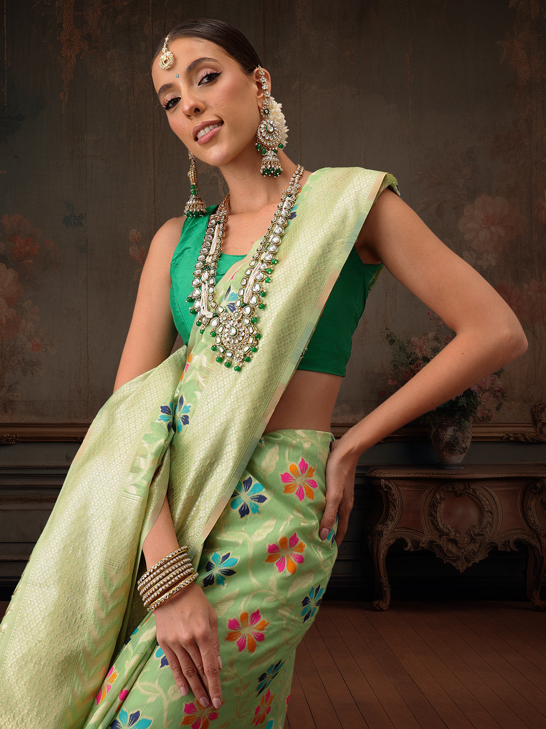 Hiral Fashion Lime Green Jamdani Cotton Floral Woven Thread Saree | Swadesiicart