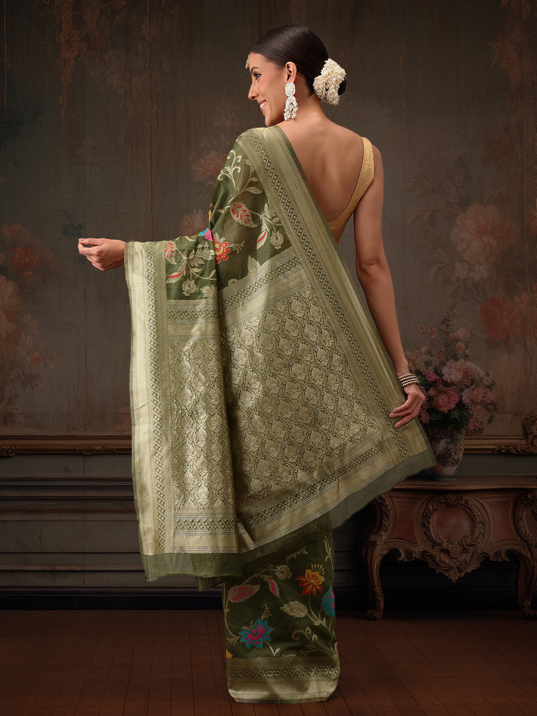 Hiral Fashion Green Jamdani Cotton Floral Woven Thread Saree | Swadesiicart
