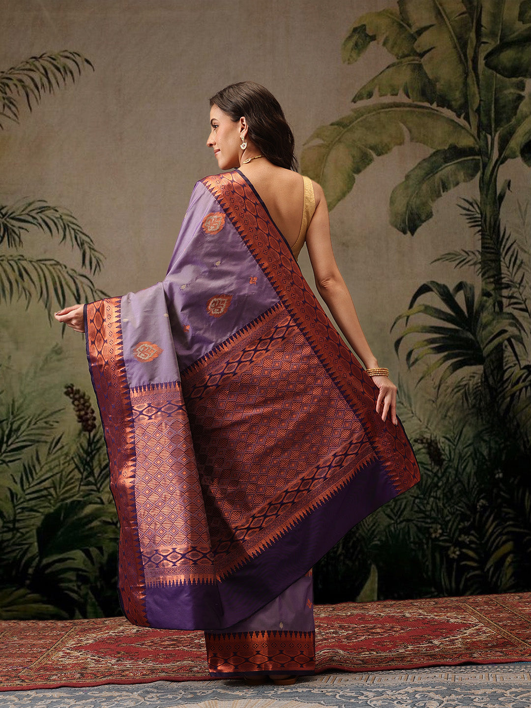 Hiral Fashion Purple Banarasi Silk Floral Woven Design Saree | Swadesiicart