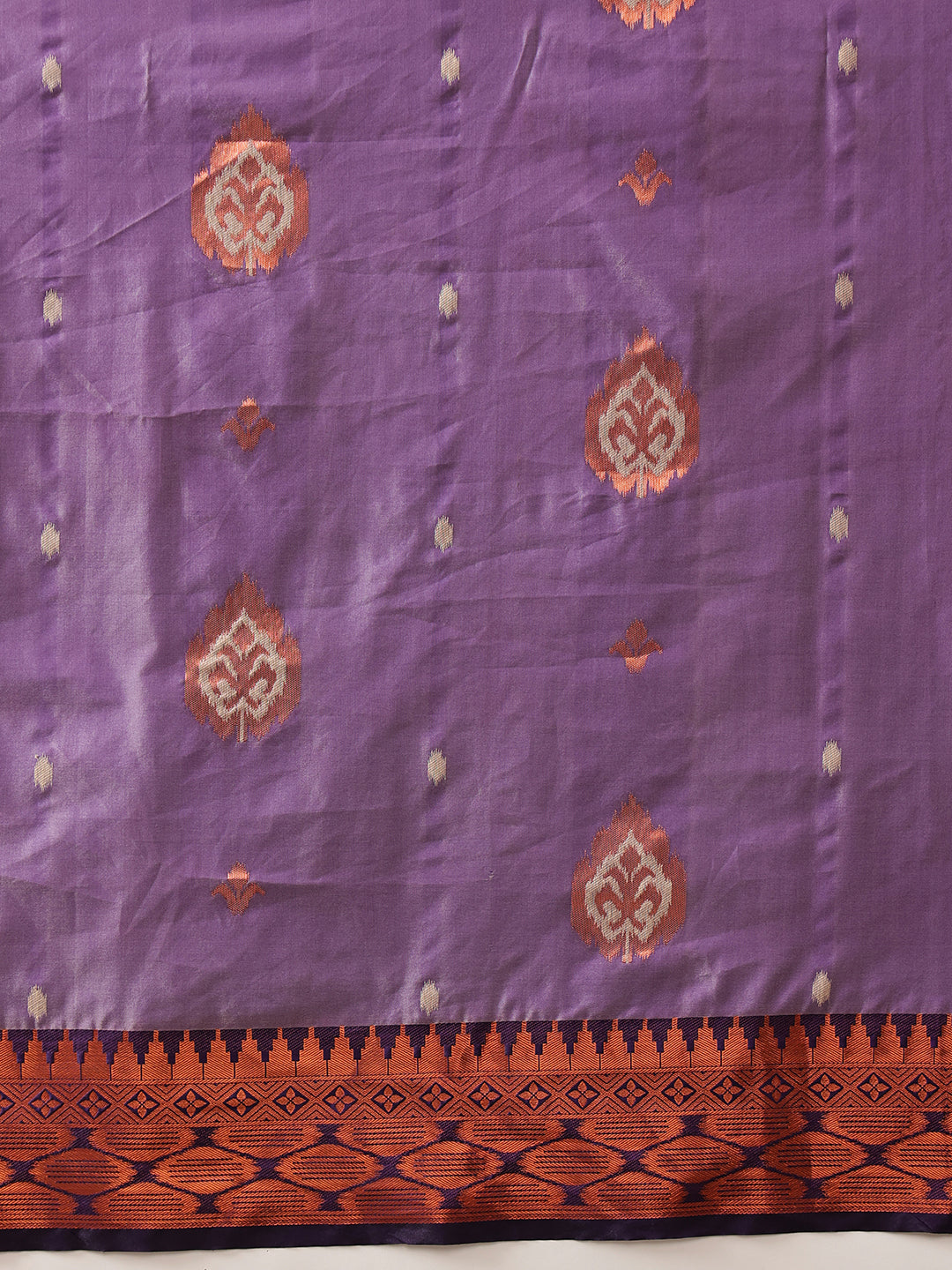 Hiral Fashion Purple Banarasi Silk Floral Woven Design Saree | Swadesiicart