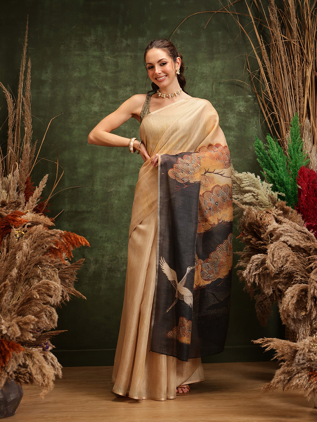 Hiral Fashion Beige Bollywood Cotton Tissue Floral Digital Printed Saree | Swadesiicart