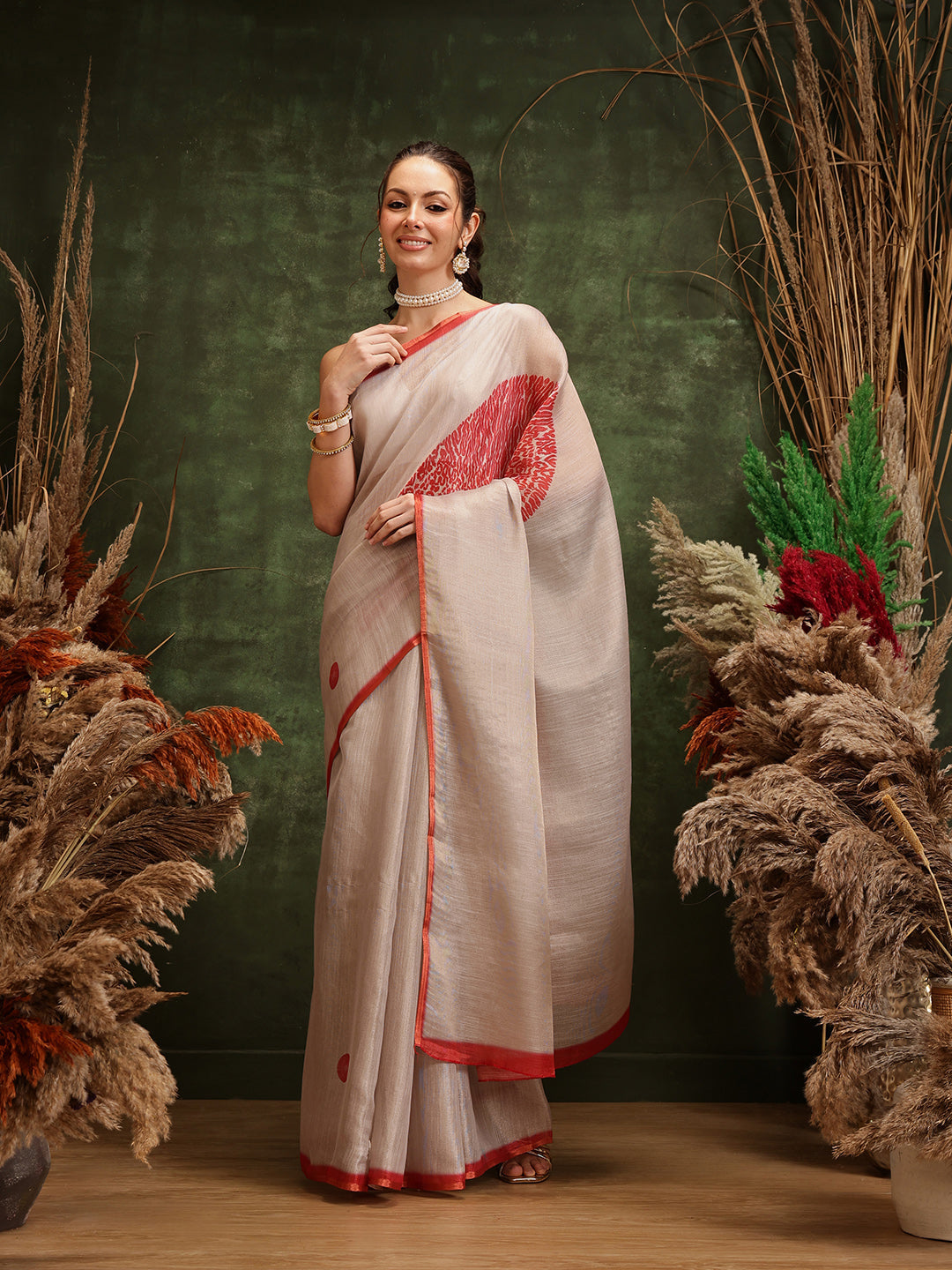 Hiral Fashion Cream Bollywood Cotton Tissue Solid Digital Printed Saree | Swadesiicart