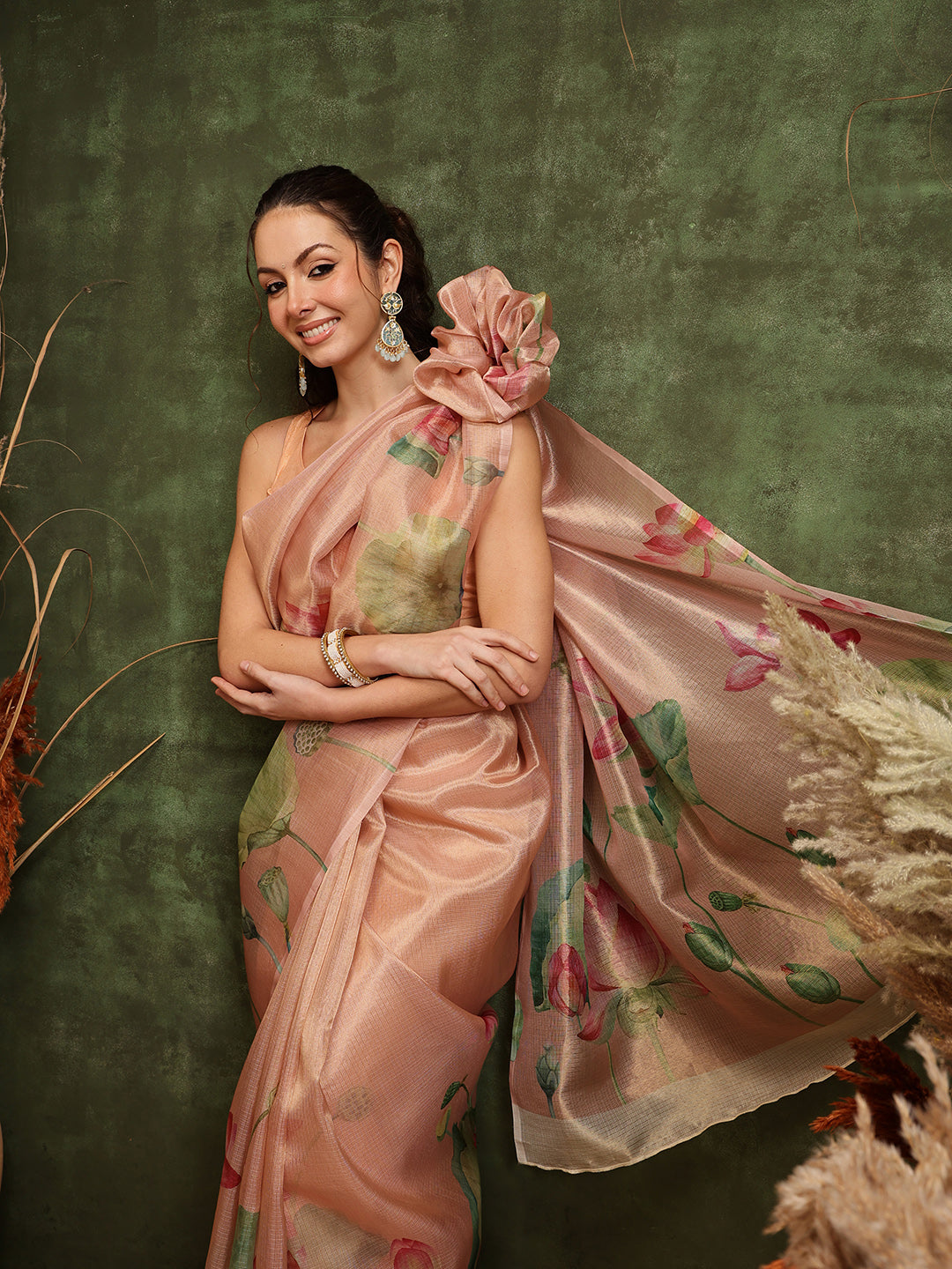 Hiral Fashion Peach Bollywood Cotton Tissue Floral Digital Printed Saree | Swadesiicart