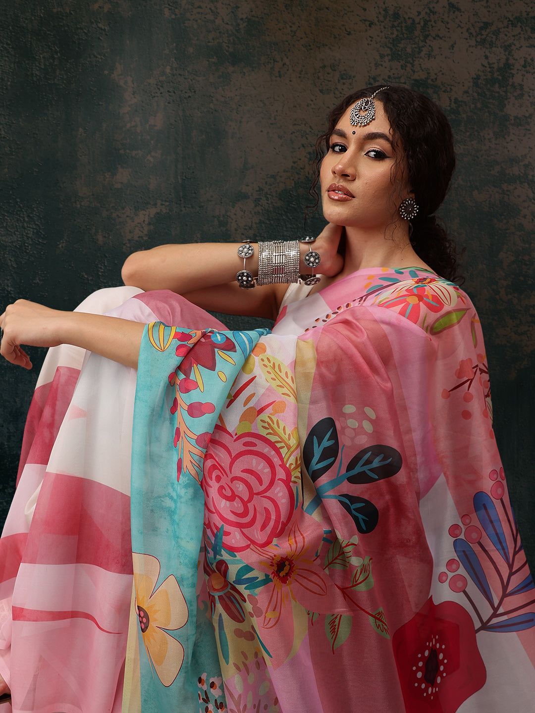 Multicolor Polyester Digital Print Floral Saree with Unstitched Blouse - Hiral Fashion | Swadesiicart