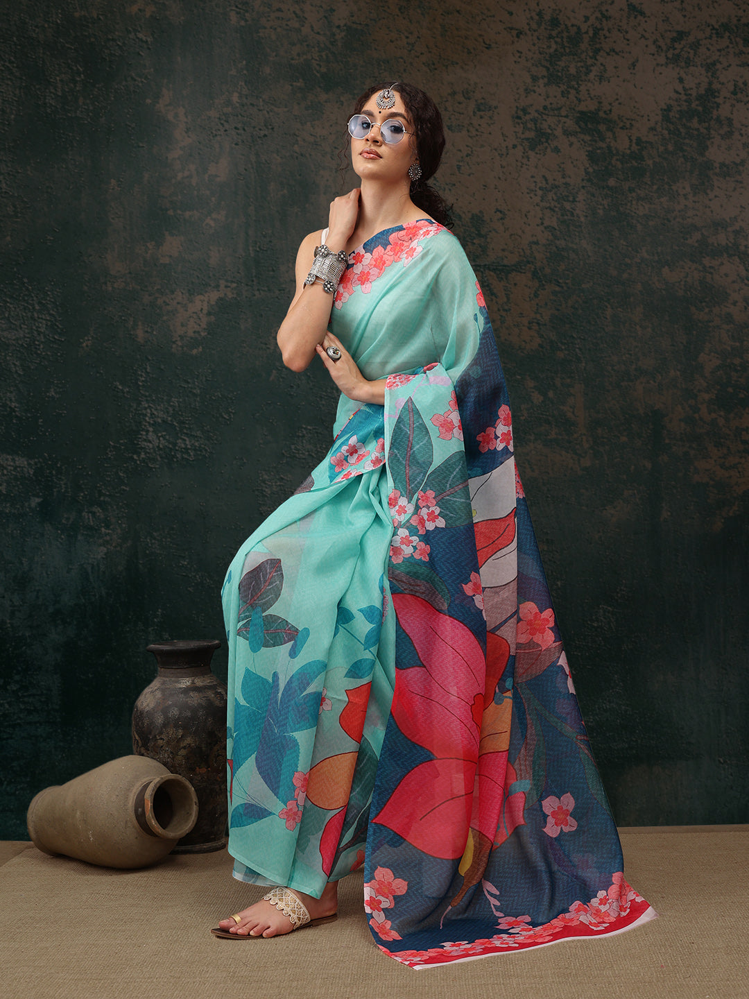 Turquoise Polyester Digital Print Floral Saree with Unstitched Blouse - Hiral Fashion | Swadesiicart