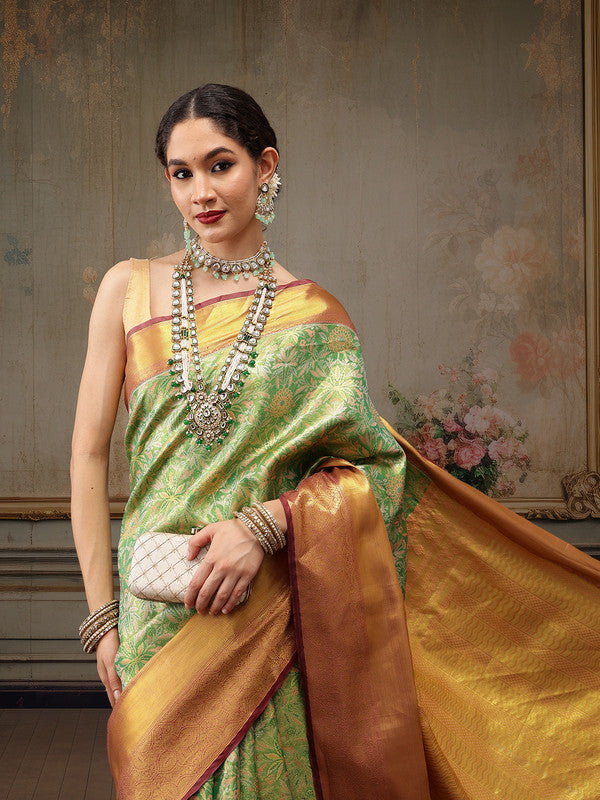 Green Pure Silk Woven Zari Design Floral Saree with Unstitched Blouse - Hiral Fashion | Swadesiicart