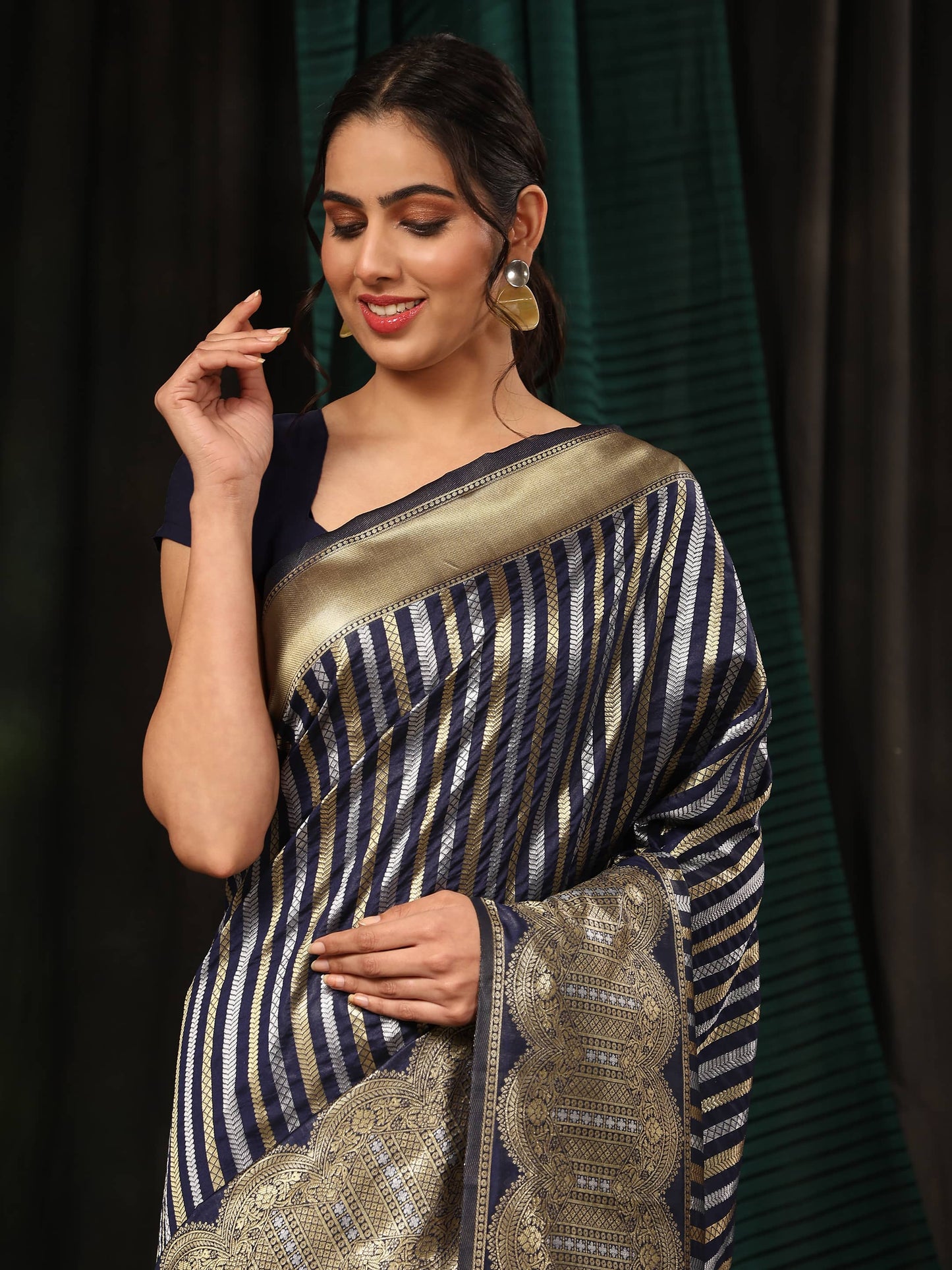 Hiral Fashion Navy Blue Banarasi Art Silk Striped Zari Woven Saree | Swadesiicart