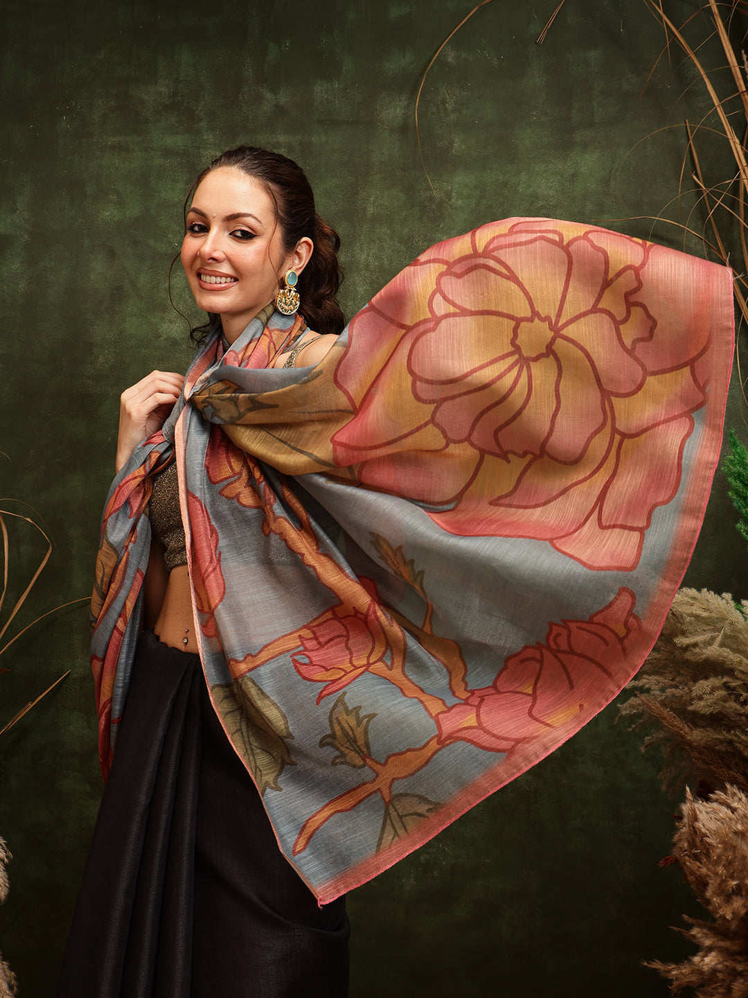 Hiral Fashion Black Cotton Silk Floral Digital Printed Saree | Swadesiicart