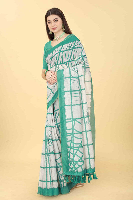 Green Cotton Blend Dyed Tie and Dye Saree with Unstitched Blouse - Hiral Fashion | Swadesiicart