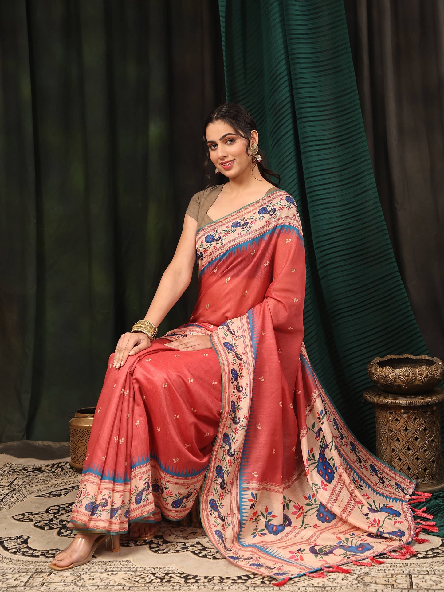 Hiral Fashion Pink Paithani Cotton Blend Animal Print Digital Printed Saree | Swadesiicart