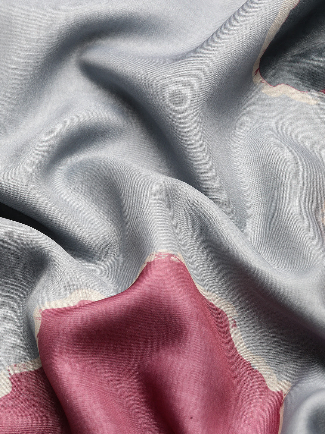 Dark Gray Silk Blend Printed Abstract Saree with Unstitched Blouse - Hiral Fashion | Swadesiicart
