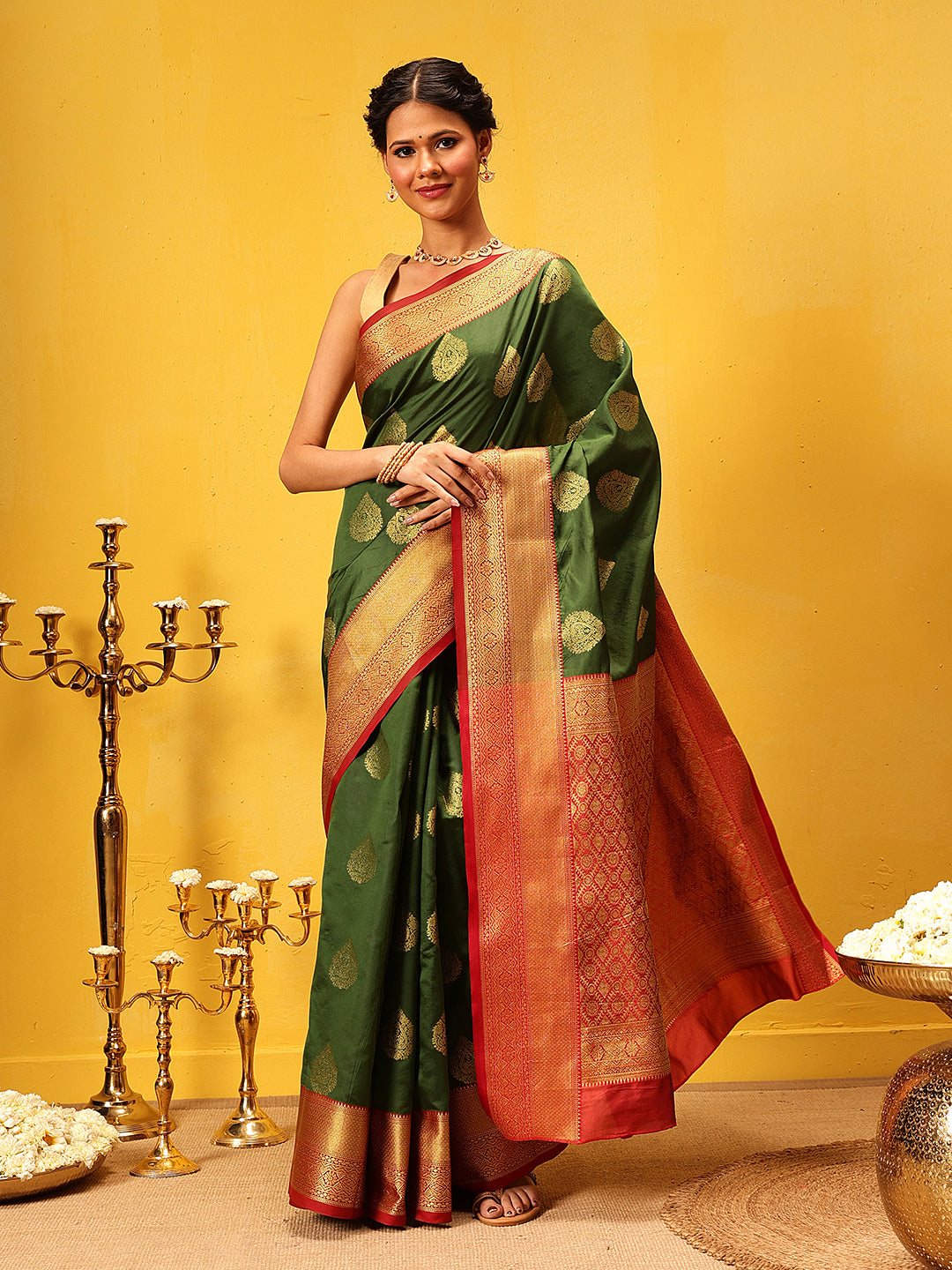 Hiral Fashion Green Kanjeevaram Silk Woven Design Saree | Swadesiicart