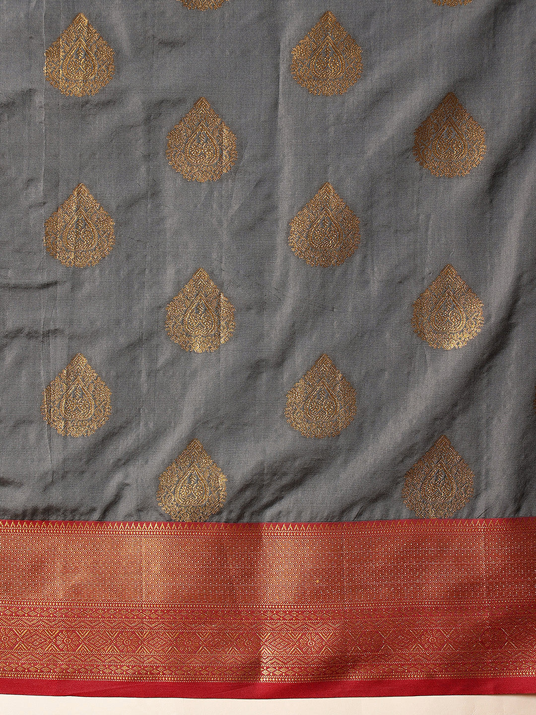Hiral Fashion Grey Kanjeevaram Silk Woven Design Saree | Swadesiicart
