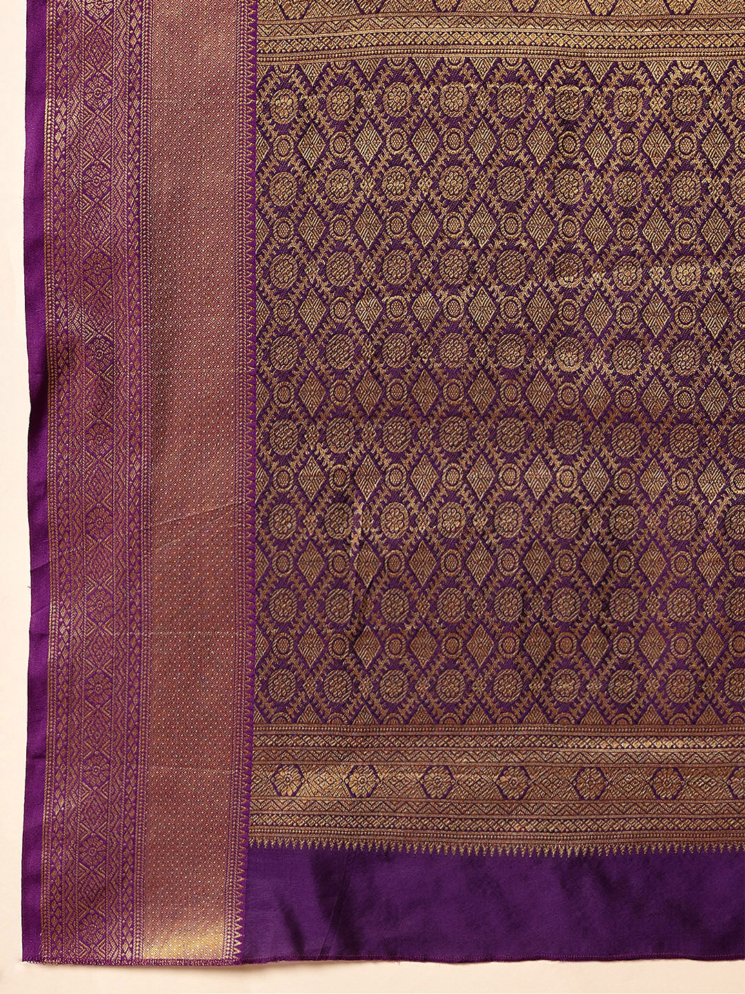 Hiral Fashion Red Kanjeevaram Silk Woven Design Saree | Swadesiicart