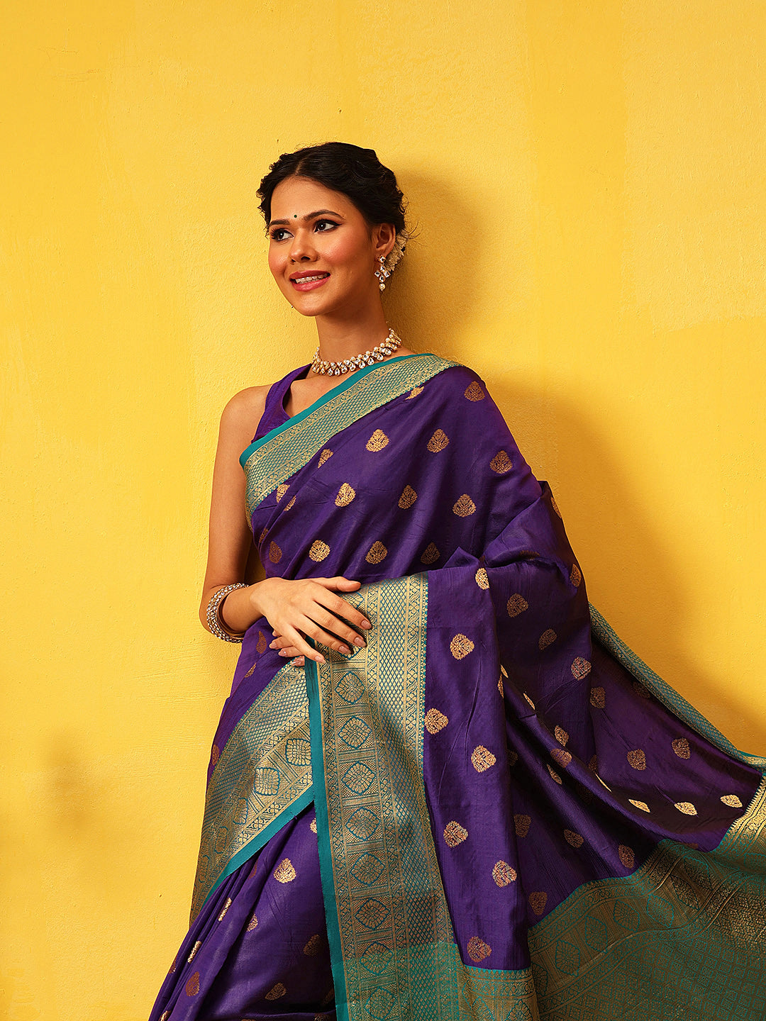 Hiral Fashion Blue Kanjeevaram Silk Woven Design Saree | Swadesiicart