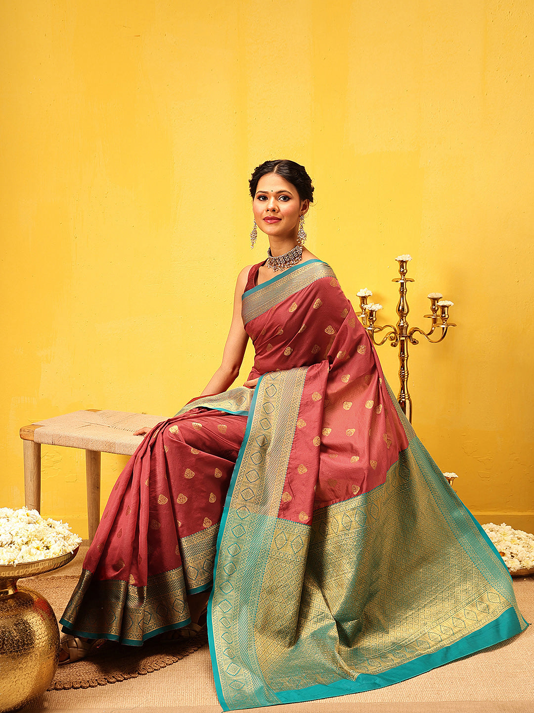 Hiral Fashion Red Kanjeevaram Silk Woven Design Saree | Swadesiicart