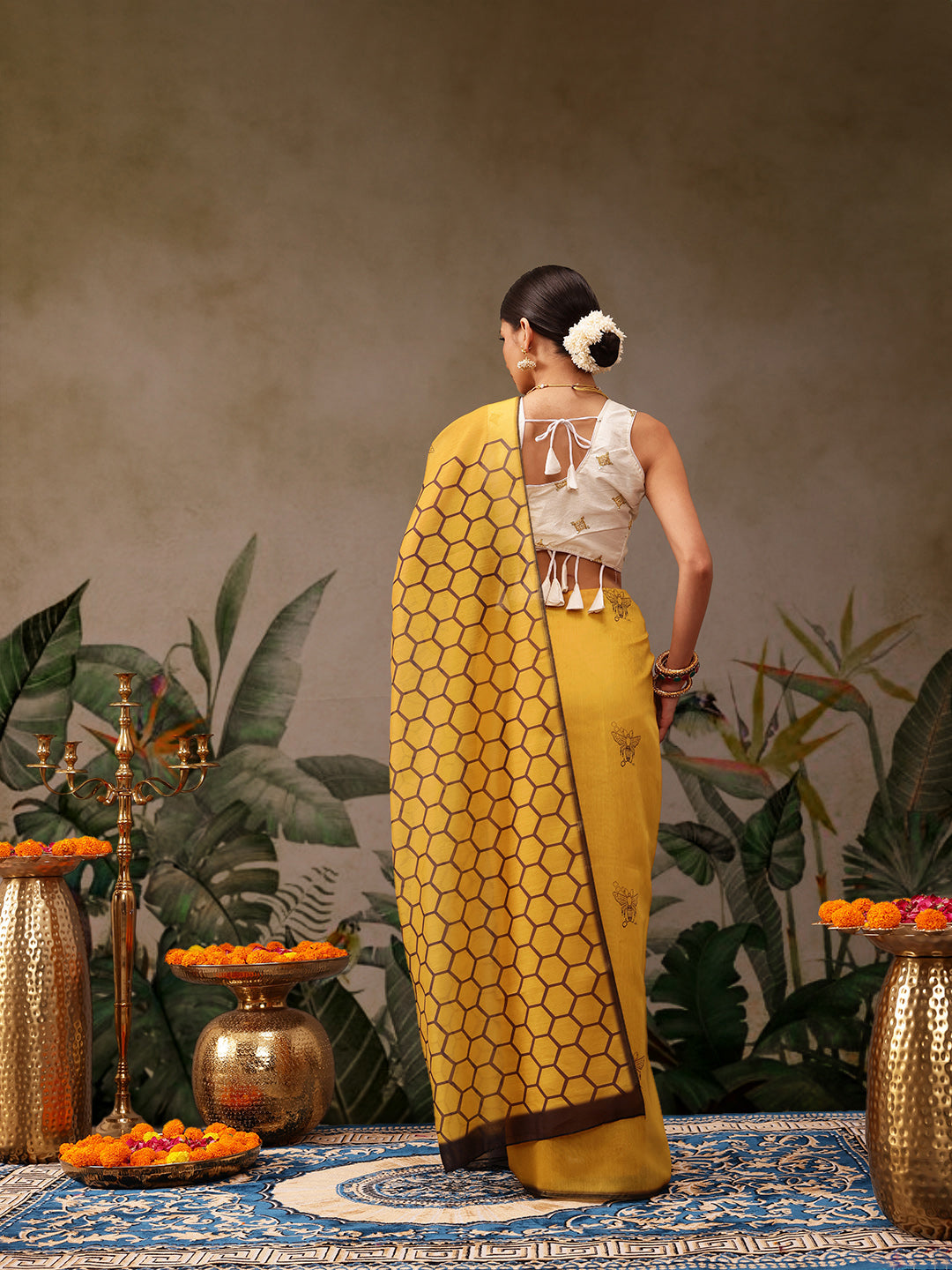 Hiral Fashion Yellow Chanderi Cotton Blend Animal Digital Print Saree | Swadesiicart