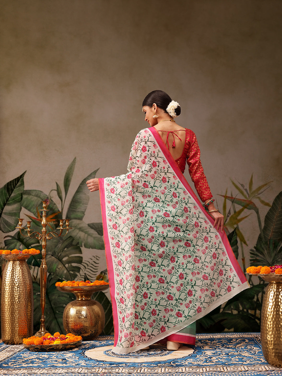 Hiral Fashion Green Chanderi Cotton Blend Floral Digital Print Saree | Swadesiicart